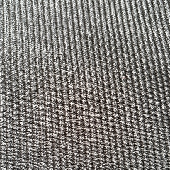 Black Ribbed Tank Top - Picture 4 of 5